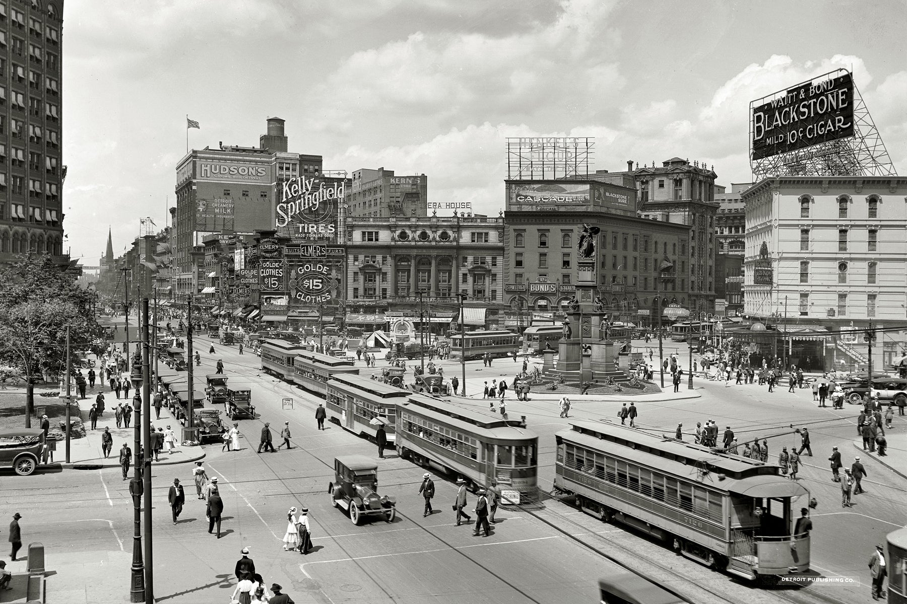Hudson's On Woodward Avenue (1900)