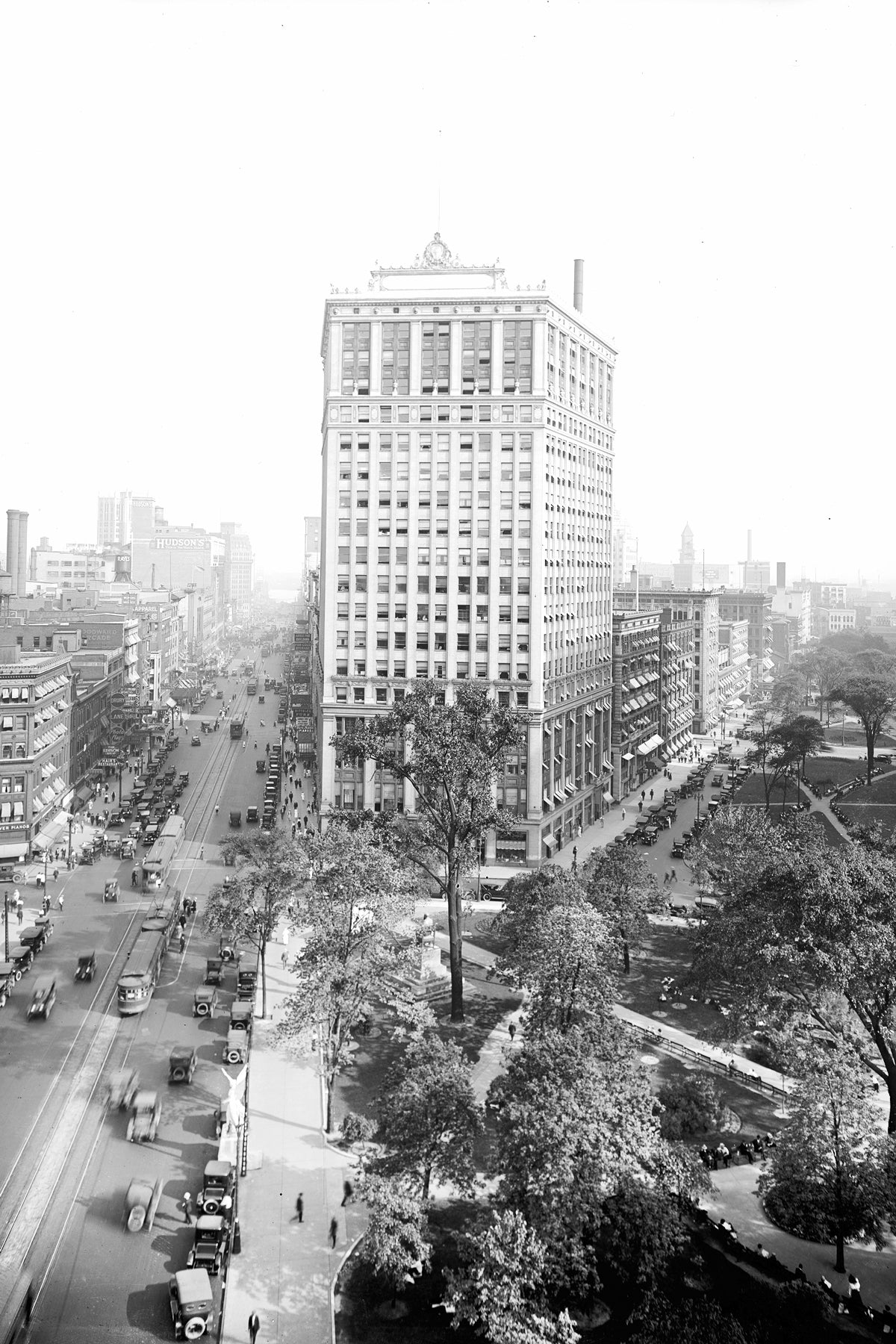 Washington Boulevard & Woodward Avenue (1920)