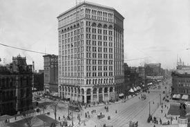 The Majestic Building (1900)
