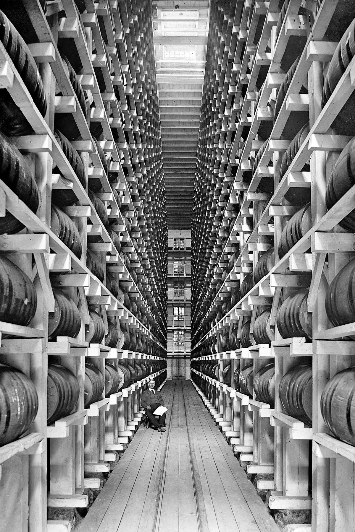 Hiram Walker Rack Warehouse (1900)