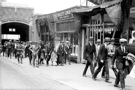 People Arriving Back in Windsor From The Ferry (1920) - Downtown Windsor