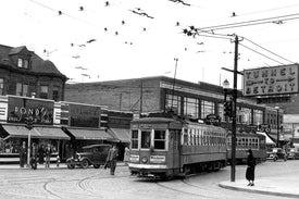 Street Car on Ouellette Avenue (1930)
