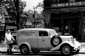 Windsor Packers Delivery - Walkerville