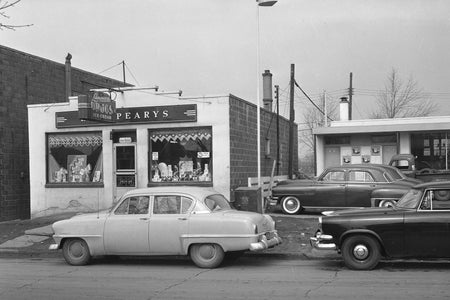 Leanspeary's Drug Store (1957)