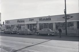 Packers Super Markets (1956)