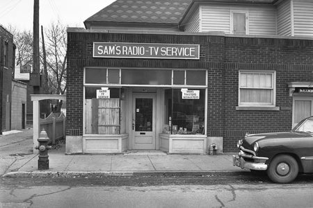Sam's Radio and TV Service on Wyandotte (1959)